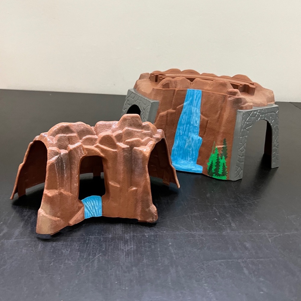 Imaginarium Thomas & Friends Mountain Waterfall Tunnel Sound Track Brown - 2pc